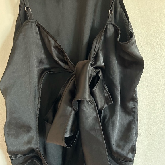 Abercrombie Open Back Bodysuit Black - Picture 5 of 6